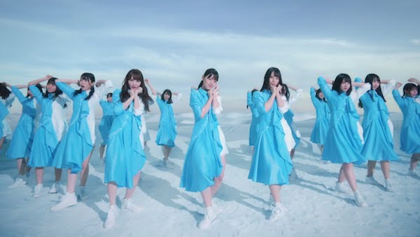 日向坂46